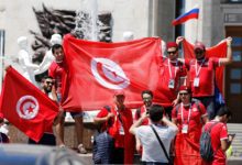صورة تونس: دولة تفرق شعبها وجمعته كرة القدم