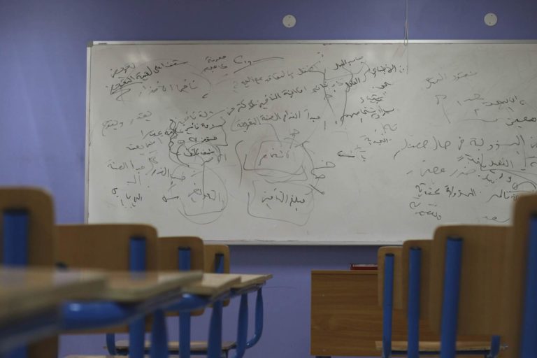 أفضل العلماء التونسيين في الخارج في مجالات متعددة