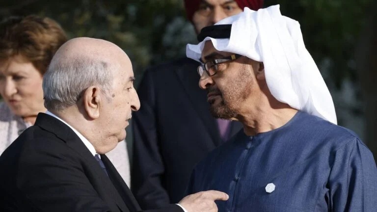 الرئيس الجزائري عبد المجيد تبون والرئيس الإماراتي محمد بن زايد خلال قمة مجموعة السبع في إيطاليا عام 2024