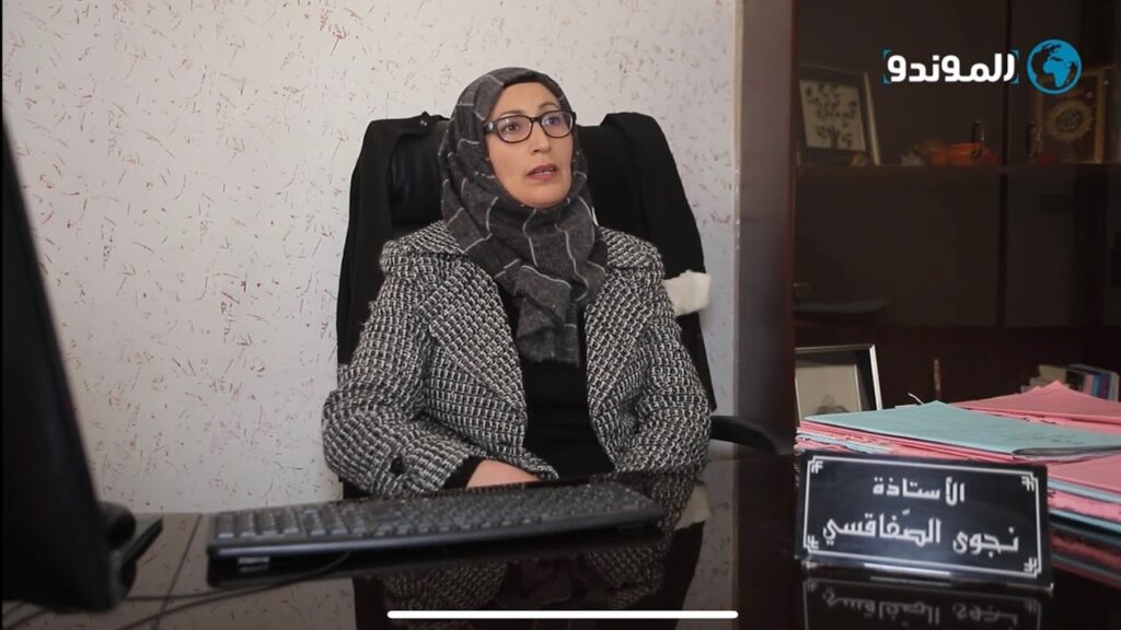 المحامية نجوى الصفاقسي خلال حوار حول الطلاق في تونس